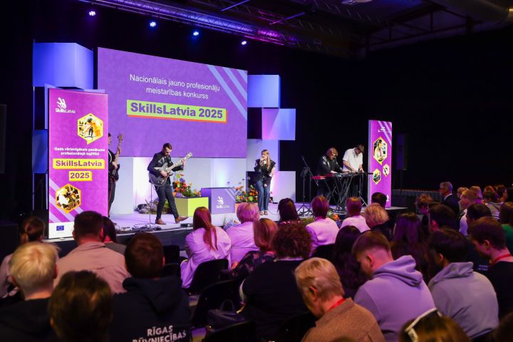 FOTO: Ogrēnieši izcīna 6 medaļas jauno profesionāļu meistarības konkursā "SkillsLatvia 2025" 