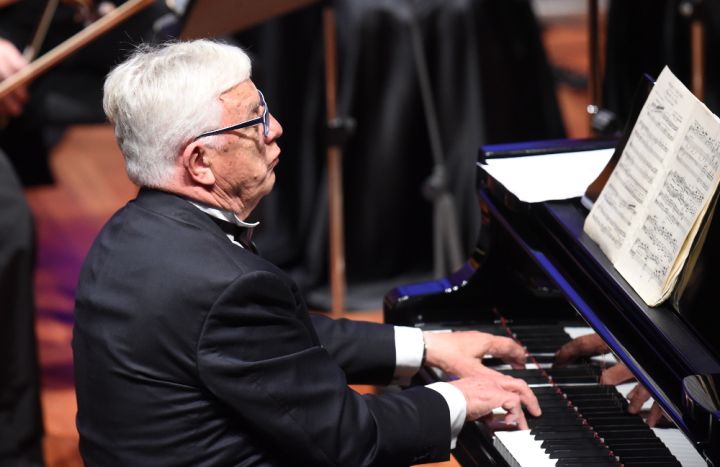 Atbild iedzīvotāji. Ko jums nozīmē Maestro?