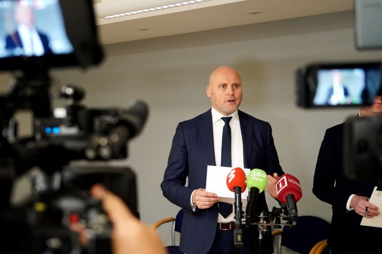 Attēls rakstam: Jau rīt lems par Kulberga valdības apstiprināšanu – tai prognozē pārliecinošu vairākumu parlamentā