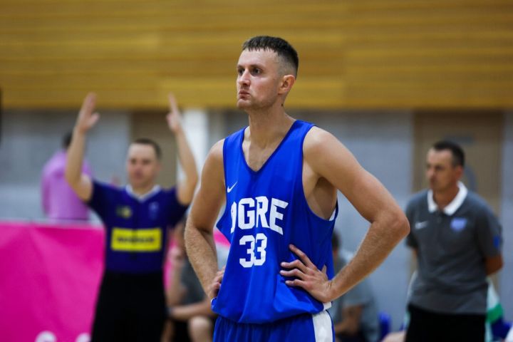 Basketbola klubs “Ogre” pārbaudes spēlē pieveic gruzīnus