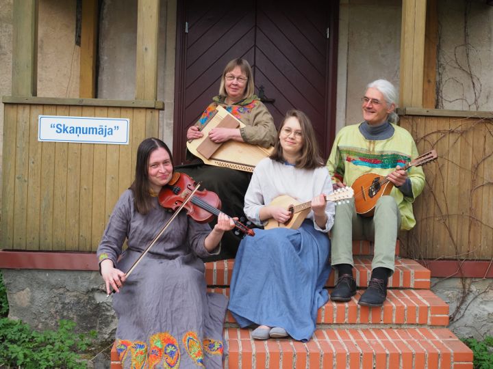 Notiks Eiropas Folkloras dienas koncerts "Upes pērles", tajā piedalīsies arī Krapes tradicionālās mūzikas grupa 