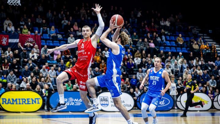 Basketbola klubs “Ogre” papildlaikā zaudē liepājniekiem