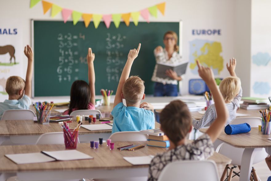No nākamā mācību gada vēsturi un sociālās zinības vidusskolā mācīs kā atsevišķus priekšmetus