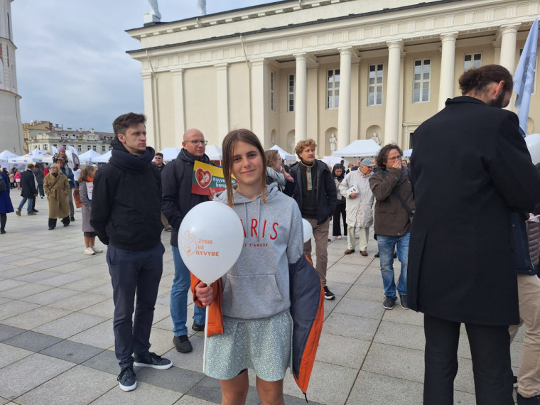 Foto: Baltijas valstu «Gājienā par dzīvību» piedalās arī Latvija