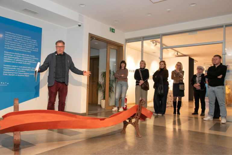 FOTO, VIDEO: Ogrē aizvadīta projekta “Stipras kopienas – droša Latvija” astotā saruna “Kam pieder publiskā telpa?”