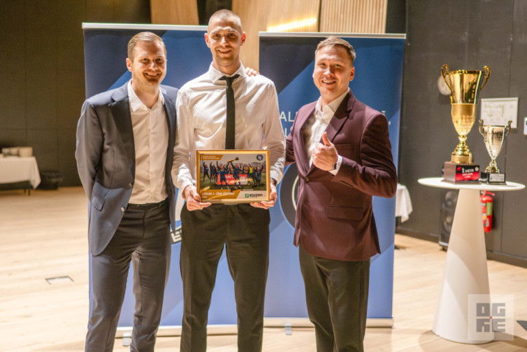 FOTO: Ogre United noslēdz vēsturisku sezonu