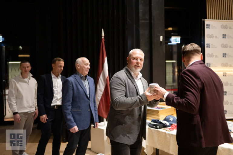 FOTO: Ogre United noslēdz vēsturisku sezonu