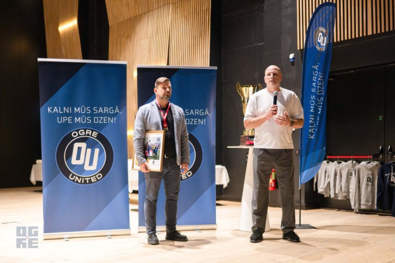 FOTO: Ogre United noslēdz vēsturisku sezonu