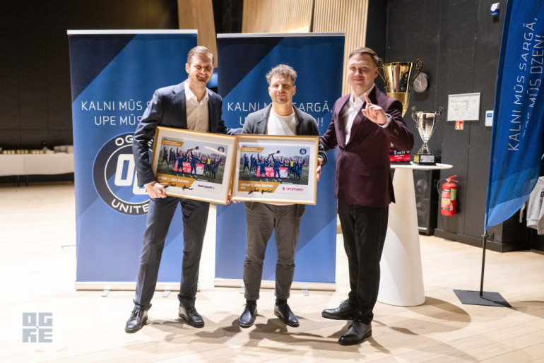 FOTO: Ogre United noslēdz vēsturisku sezonu