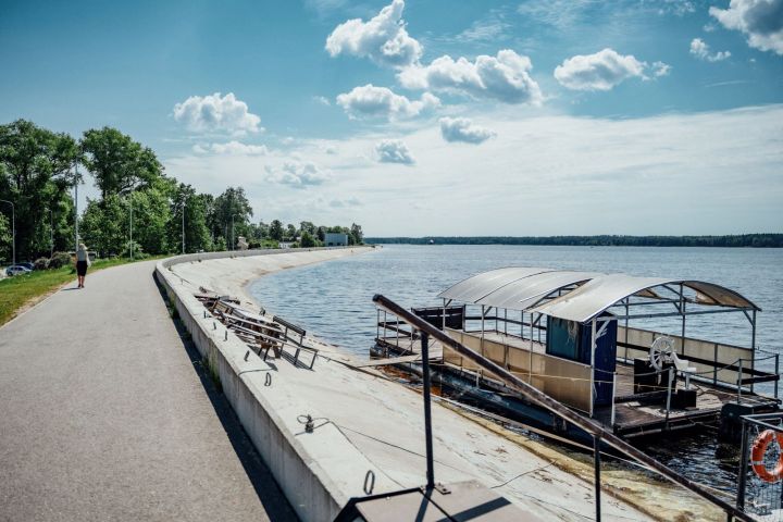 Ūdens temperatūra peldvietās svārstās ap 20 grādiem