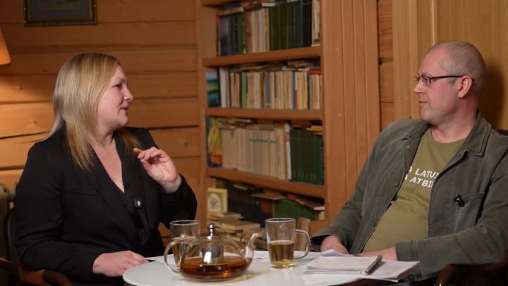 VIDEO: Virtuves sarunas. Bez steigas par aktuālo