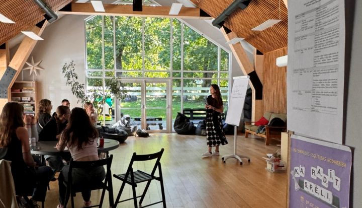 Foto: Jaunieši mācās caur spēli; noslēdzies projekts "No spēles līdz pārmaiņām"