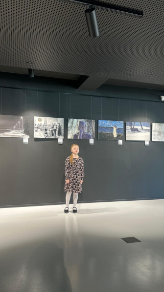 FOTO: Noskaidroti labākie Ogres novada skolēni skatuves runā