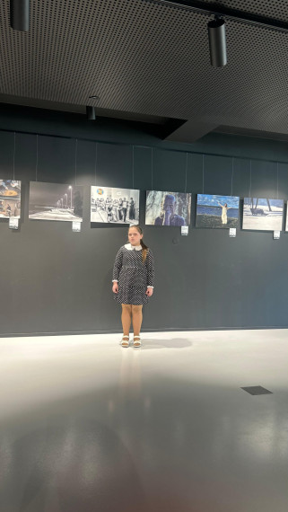 FOTO: Noskaidroti labākie Ogres novada skolēni skatuves runā