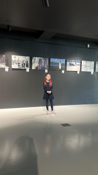 FOTO: Noskaidroti labākie Ogres novada skolēni skatuves runā