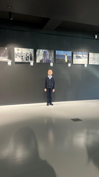 FOTO: Noskaidroti labākie Ogres novada skolēni skatuves runā