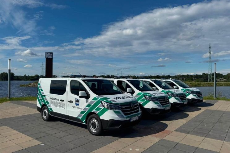 Attēls rakstam: FOTO: Ogres policija izbrauks ielās ar jaunām un "gudrām" automašīnām