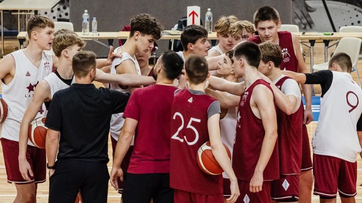 Latvijas U16 izlase ar Vilcānu un Hlebovicki sastāvā piekāpjas turkiem