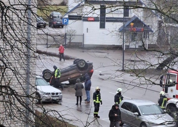 Ogrē, Skolas ielā notikusi auto avārija