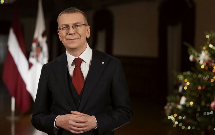 Valsts prezidents gadumijas uzrunā aicina iedzīvotājus "ņemt savu dzīvi savās rokās" 