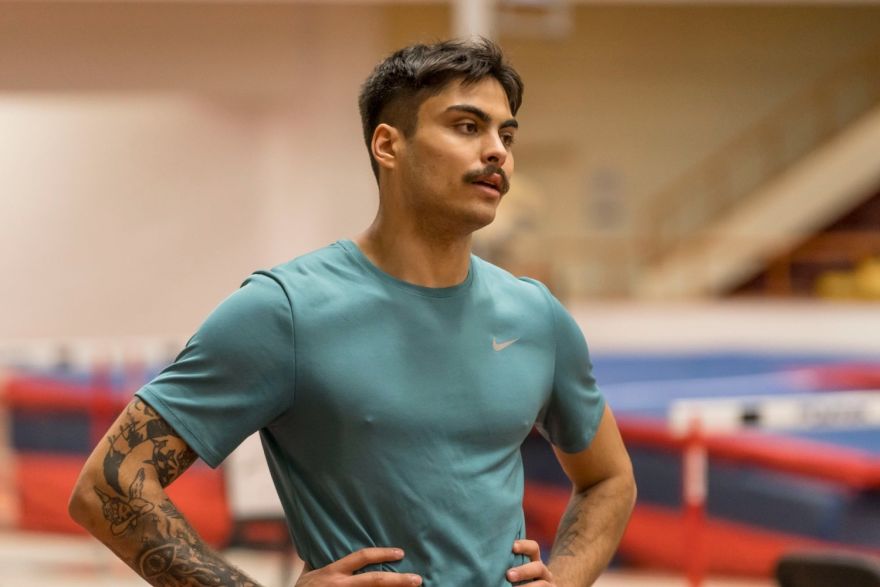 "Šī ir mana vieta!" Karims Ali ne tikai trenē jaunos Ogres vieglatlētus, bet arī pats aktīvi sporto