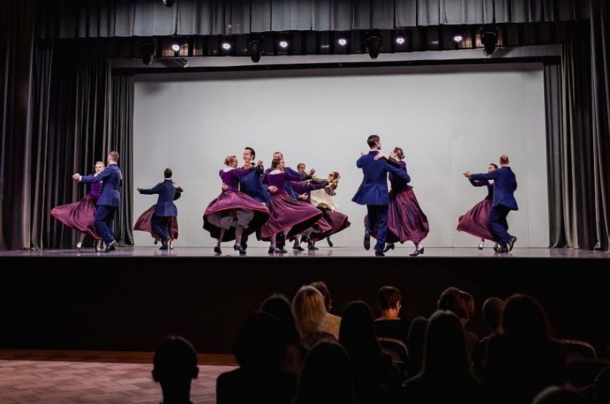 Rīgā norisināsies senioriem veltītais festivāls "Zelta ritmi", piedalīsies deju kolektīvs no Ogres
