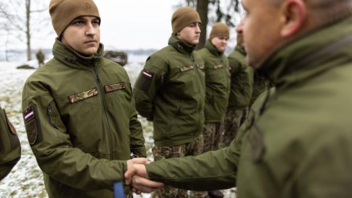 Decembrī Rīgā, Lielvārdē un Alūksnē notiks izlaiduma ceremonijas valsts aizsardzības dienesta karavīriem