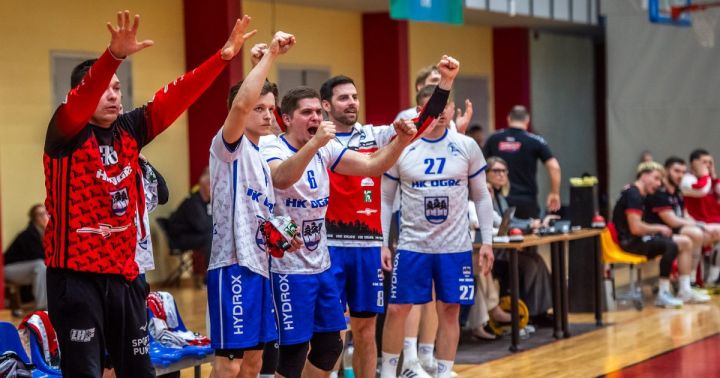 “HK Ogre” spēles galotnē uzvar dobelniekus, pusfinālsērijā būs trešā cīņa