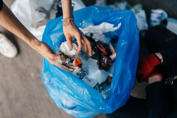 Ogrē uzkrāj sadzīves atkritumus