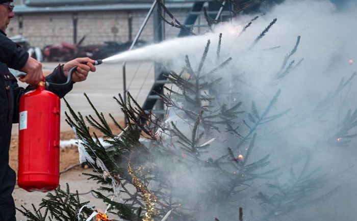 Operatīvie dienesti atgādina: droši svētki sākas ar katra paša rīcību 