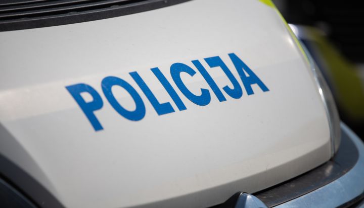 Diennakts laikā uz Latvijas ceļiem pieķerti desmit šoferi alkohola reibumā un viens narkotiku ietekmē