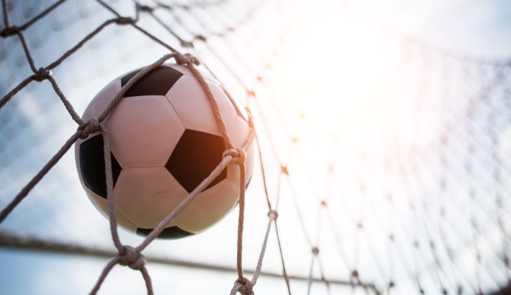 Attēls rakstam: Septiņu vārtu spēlē “Valmiera” no kausa izcīņas izsit “Ogre United” futbolistus