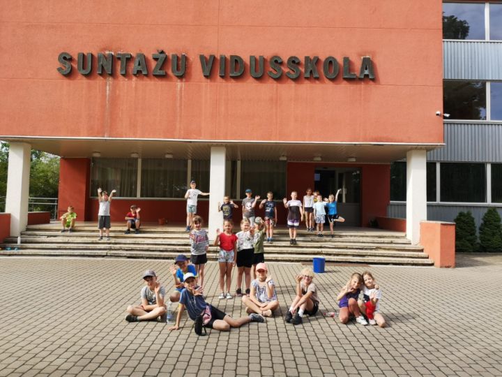 Suntažu vidusskolai jaunais mācību gads jaunā statusā