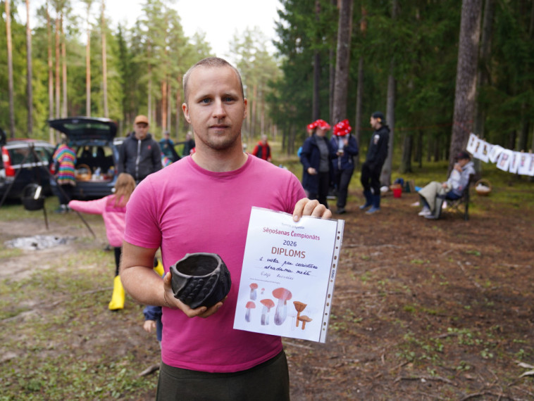 Sēņotāju paradīze Tomē - vienā rītā salasīti vairāk nekā 131 kilograms