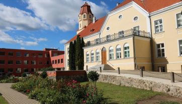 Attēls rakstam: Suntažu pamatskolas salidojums "Skolai pilī 105"