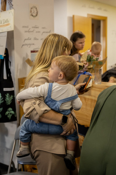 FOTO: Ogrē radīts Eiropā unikāls produkts – bioloģisko garšvielu maisījumi, kas īpaši izstrādāti mazuļiem