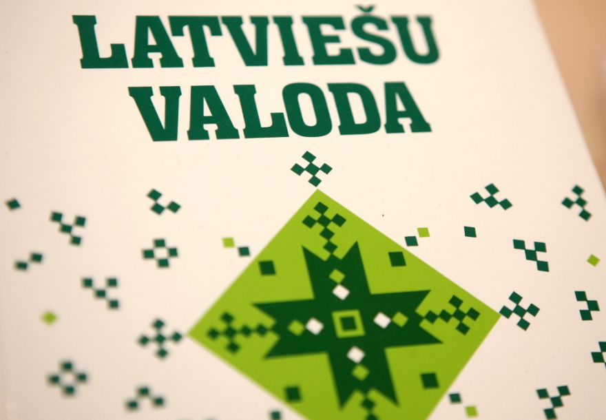 Atbild iedzīvotāji. Vai bieži ievērojat kļūdas latviešu valodas lietojumā?