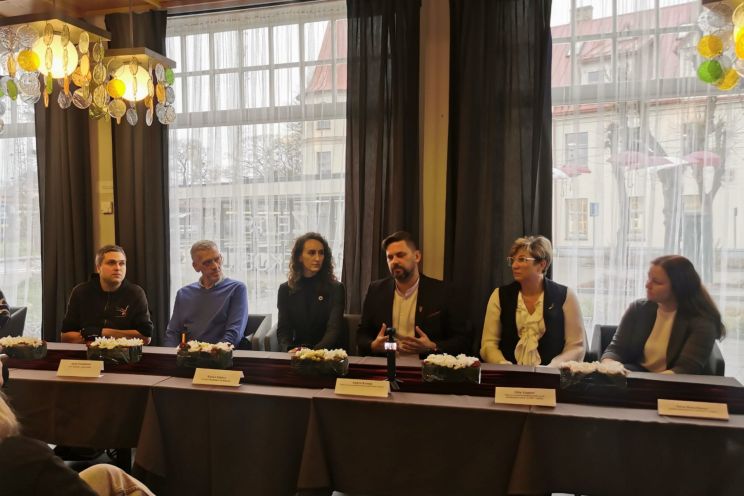 Attēls rakstam: Iedvesmojošs piemērs Ogrē: tiesībsardze Karina Palkova slavē sociālo uzņēmumu kafejnīcu "Pie Zelta Liepas"