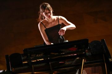 Attēls rakstam: Pianistes Aurēlijas Šimkus koncerts