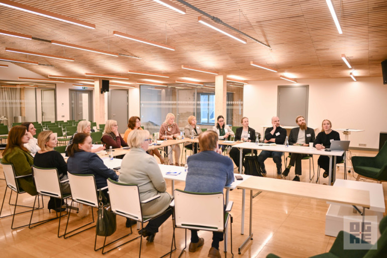 FOTO: “Kaimiņu sarunās” tiekas izglītības nozares speciālisti no astoņiem novadiem
