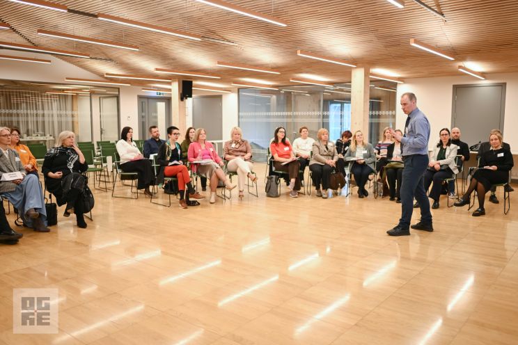 Attēls rakstam: FOTO: “Kaimiņu sarunās” tiekas izglītības nozares speciālisti no astoņiem novadiem