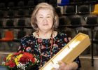 Attēls rakstam: Gaismas zobens par ieguldījumu mākslā - izstāžu kuratore Irēna Bužinska
