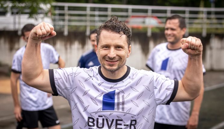 Attēls rakstam: “Būve R” uzvar līderi “Dinamo Ogre”, vadībā izraujas “Ogres eži”
