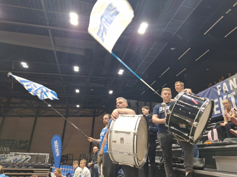 FOTO: "Ogre" savā laukumā uzvar Pērnavas komandu