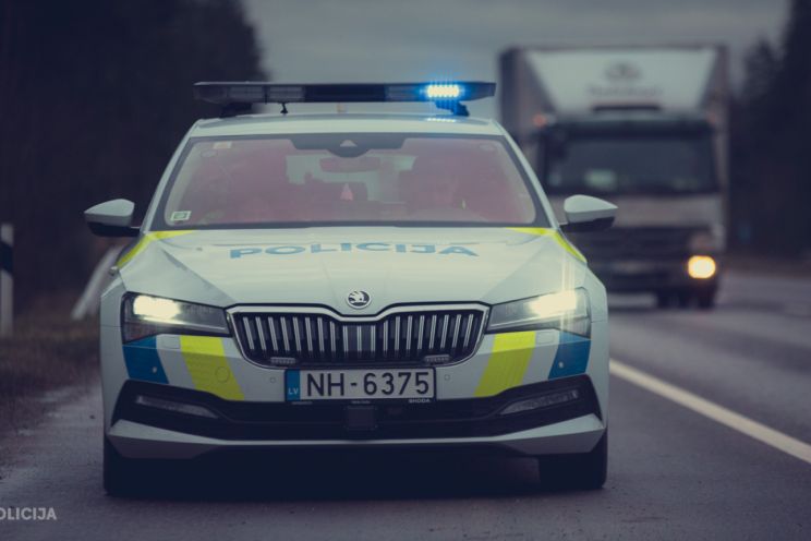 Attēls rakstam: Sestdien ceļu satiksmes negadījumos Latvijā cietuši 13 cilvēki