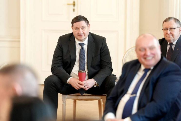 Attēls rakstam: "Viņu mērķis ir nozākāt visu labo, ko darām!" Helmanis pasaka, kāpēc patiesa sadarbība ar opozīciju nav iespējama