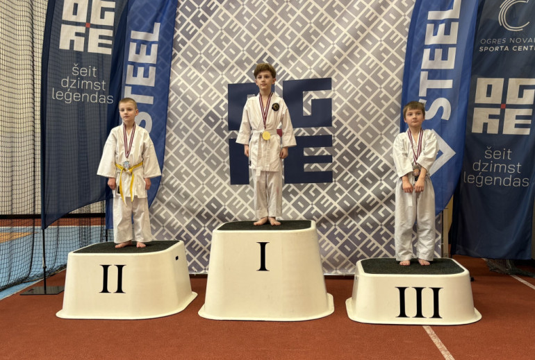 Foto: Ogrē aizvadīts XXIV starptautiskais karatē turnīrs “Ogre Karate Cup &amp; Games 2026”