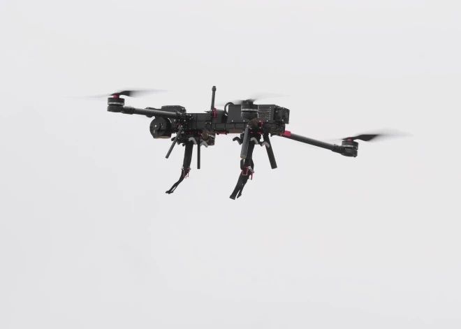 NBS pieļauj, ka iespējamais apdraudējums Latvijas gaisa telpā šorīt saistīts ar Ukrainas dronu uzbrukumu Krievijas ostai