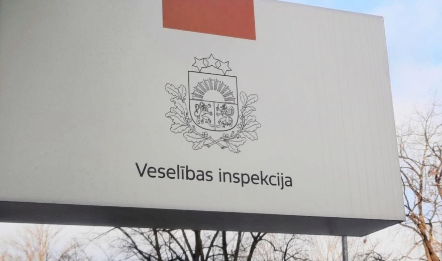 Veselības inspekcija nevērtē Helmanim izsniegtās slimības lapas pamatotību