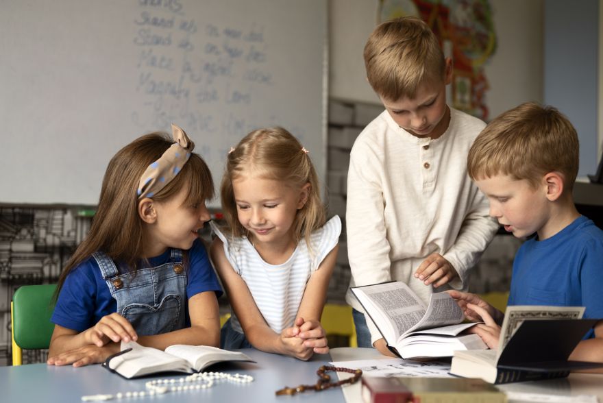 Pedagoģijas studentiem iespēja pieteikties Ogres novada pašvaldības stipendijai 2024./2025. mācību gadā